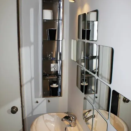 Apartament Cascais Apartment Віавіа